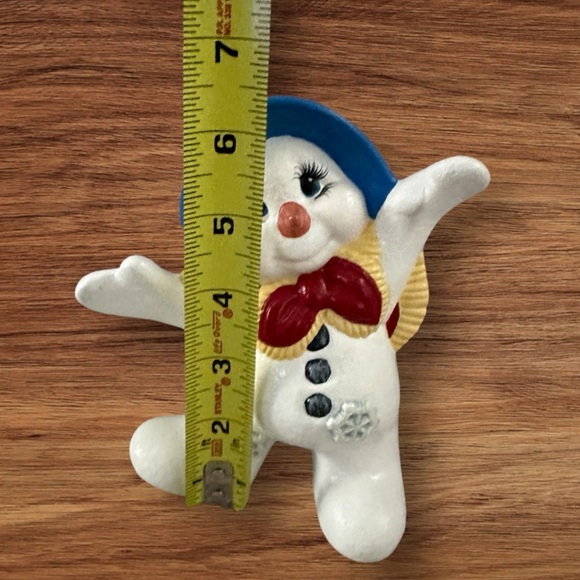Pair of Ceramic Hand Painted Christmas Snow People Holiday Decor. Super Cute! - Picture 9 of 12